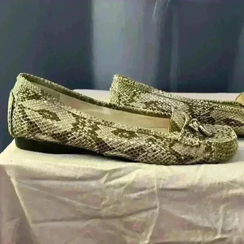 Micheal Kors Snakeskin Flats